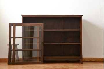 アンティーク家具　アンティーク 古いナラ材の脚付き収納棚　(サイドキャビネット、飾り棚、本棚)