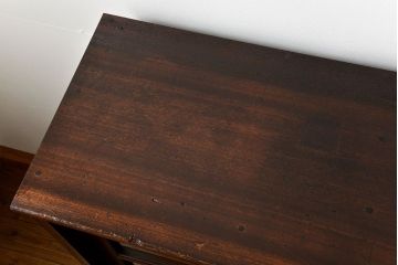 アンティーク家具　アンティーク 古いナラ材の脚付き収納棚　(サイドキャビネット、飾り棚、本棚)