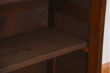 アンティーク家具　アンティーク 古いナラ材の脚付き収納棚　(サイドキャビネット、飾り棚、本棚)