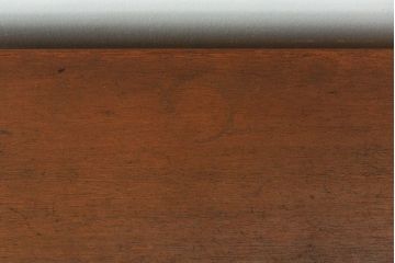 レトロ家具　昭和レトロ 古い木の引き出し付き横長本立て　(本棚、飾り棚)