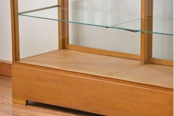 レトロ家具　昭和レトロ シンプルなガラスケース(ショーケース、飾り棚)