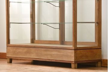 レトロ家具　昭和レトロ 古いナラ材のアンティークガラスケース(ショーケース、陳列棚)