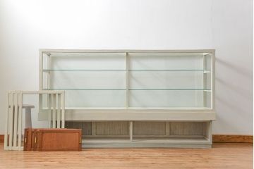 レトロ家具　昭和レトロ 古いパン屋のアンティークペイント　ガラスケース(ショーケース、飾り棚)