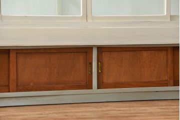 レトロ家具　昭和レトロ 古いパン屋のアンティークペイント　ガラスケース(ショーケース、飾り棚)