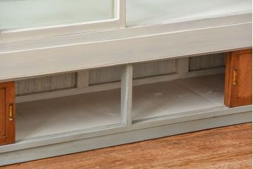 レトロ家具　昭和レトロ 古いパン屋のアンティークペイント　ガラスケース(ショーケース、飾り棚)