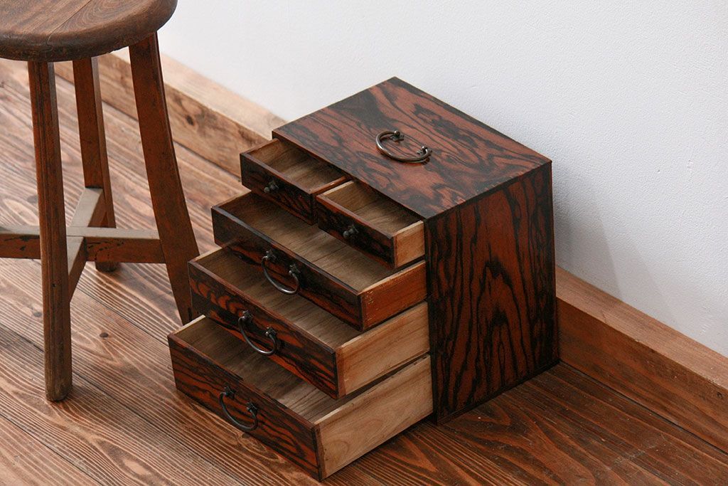 アンティーク家具　古民具・骨董 イタミ有り　総黒柿材無垢　上質な小引き出し