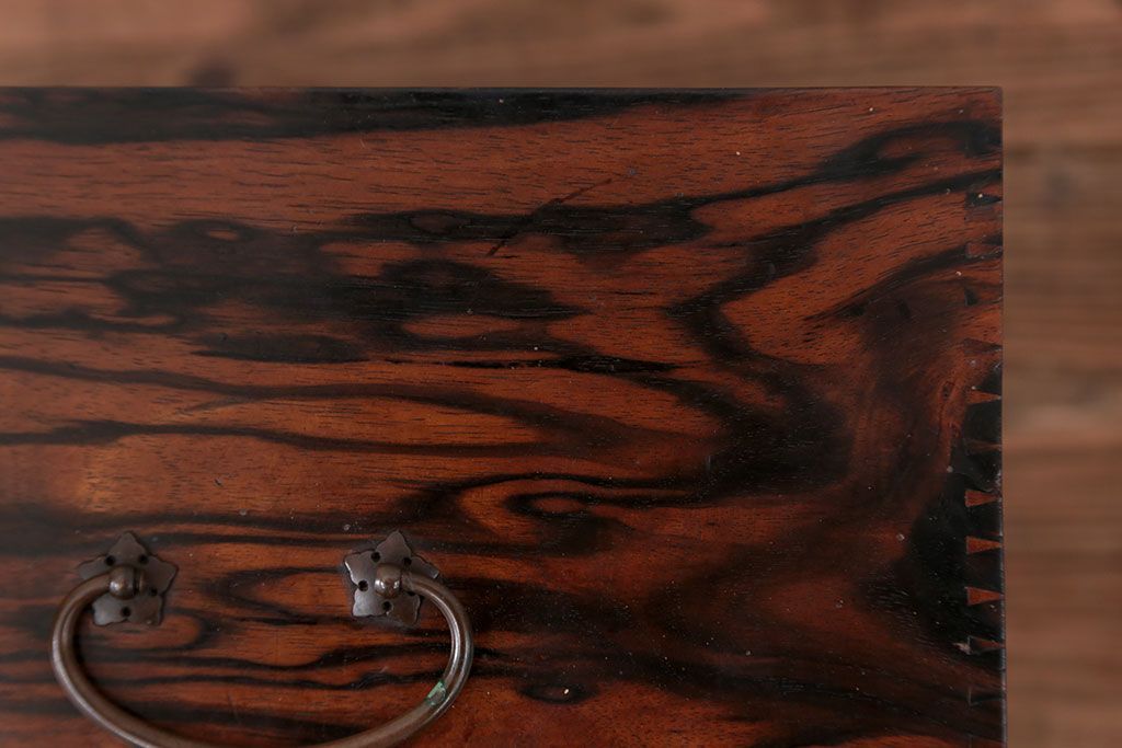 アンティーク家具　古民具・骨董 イタミ有り　総黒柿材無垢　上質な小引き出し