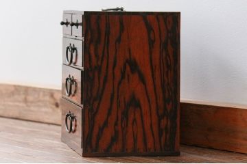 アンティーク家具　古民具・骨董 イタミ有り　総黒柿材無垢　上質な小引き出し