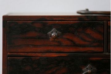 アンティーク家具　古民具・骨董 イタミ有り　総黒柿材無垢　上質な小引き出し