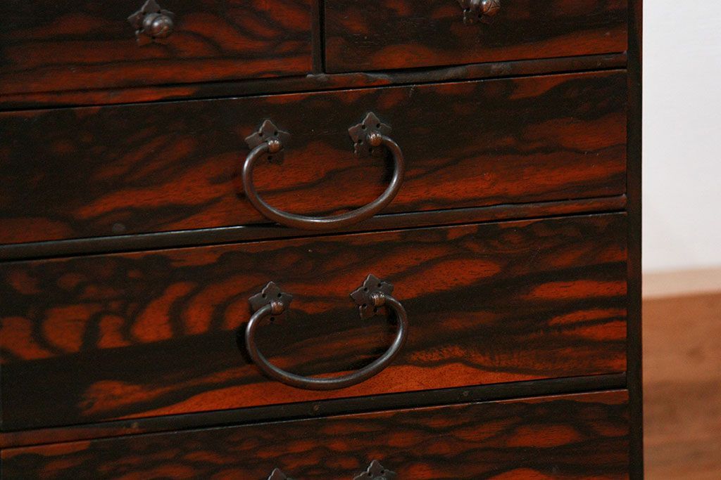 アンティーク家具　古民具・骨董 イタミ有り　総黒柿材無垢　上質な小引き出し