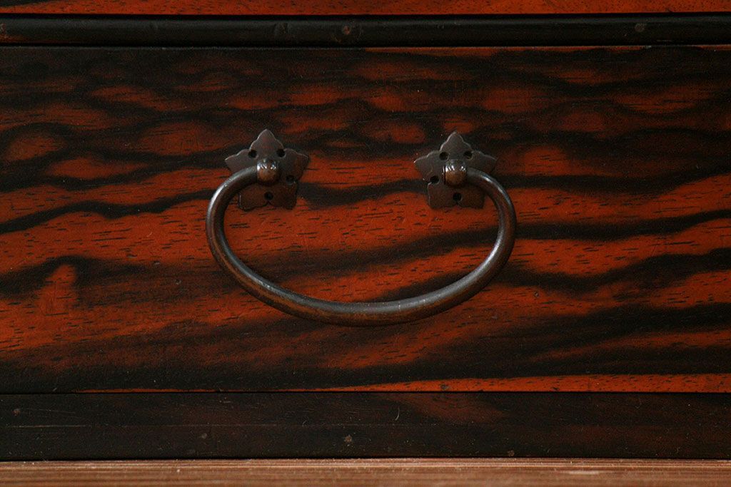 アンティーク家具　古民具・骨董 イタミ有り　総黒柿材無垢　上質な小引き出し