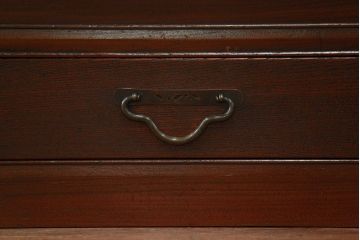 アンティーク家具　古民具・骨董 ダイヤガラス入りの小さな置き床(置床、ローボード)