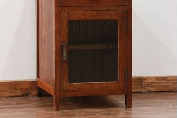 アンティーク家具　アンティーク モールガラス入りの小振りなサイドテーブル(1)　(収納棚)