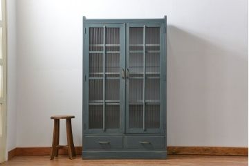 アンティーク家具　アンティークペイント　モールガラス入りの大きなブックケース(本箱、収納棚)