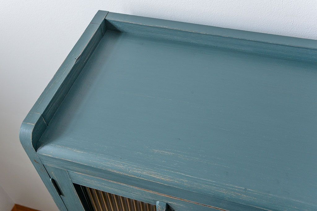 アンティーク家具　アンティークペイント　モールガラス入りの大きなブックケース(本箱、収納棚)