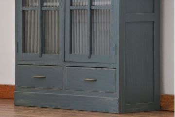 アンティーク家具　アンティークペイント　モールガラス入りの大きなブックケース(本箱、収納棚)