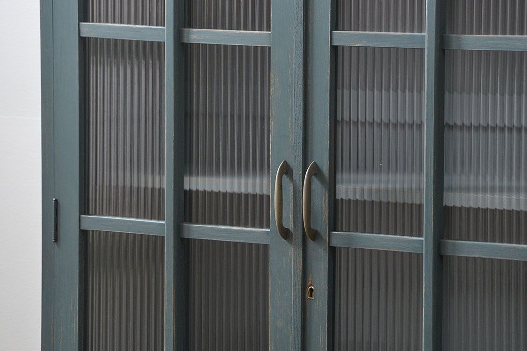 アンティーク家具　アンティークペイント　モールガラス入りの大きなブックケース(本箱、収納棚)