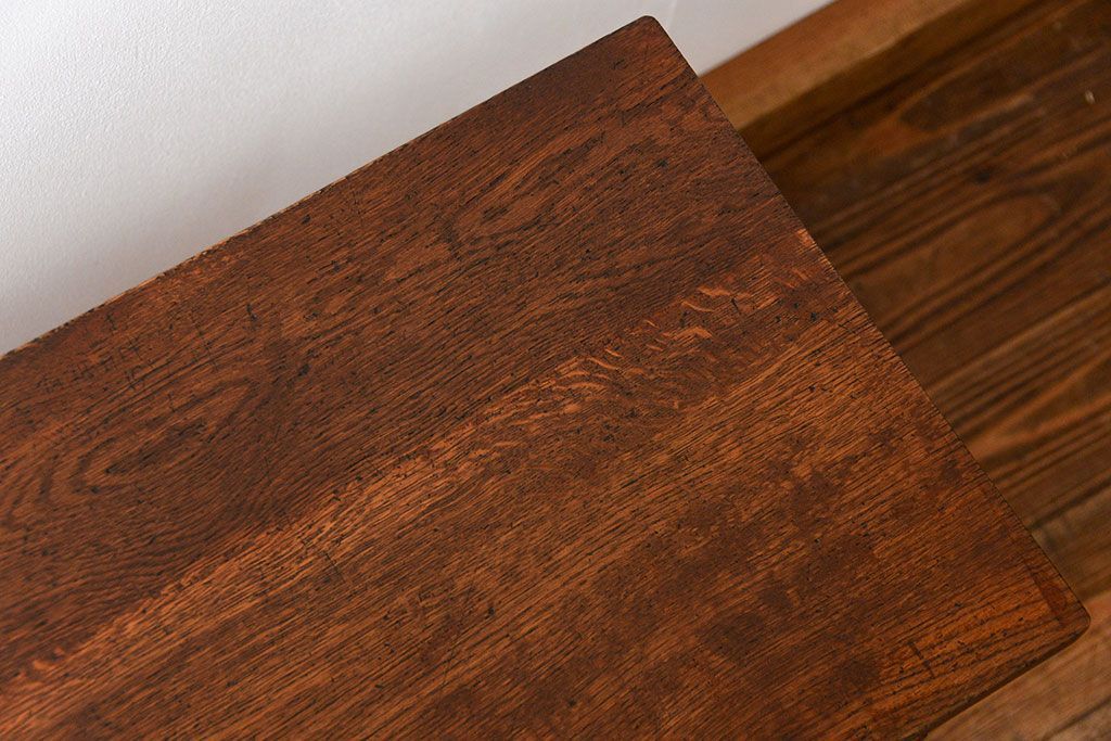 アンティーク家具　アンティーク 天板ナラ材の薄型作業台(4)(サイドテーブル、机、在宅ワーク、在宅用デスク)