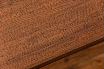 アンティーク家具　アンティーク 天板ナラ材の薄型作業台(4)(サイドテーブル、机、在宅ワーク、在宅用デスク)