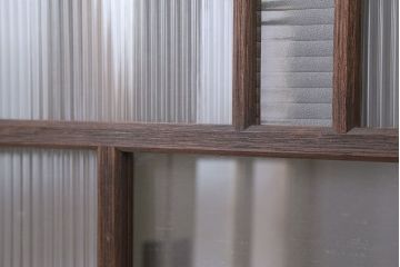 アンティーク モールガラス入りのレトロなガラス戸　2枚セット　(建具、引き戸)