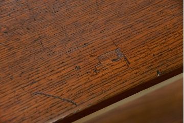 アンティーク家具　アンティークペイント　古い横長サイドテーブル(机、在宅ワーク、在宅用デスク、作業台)