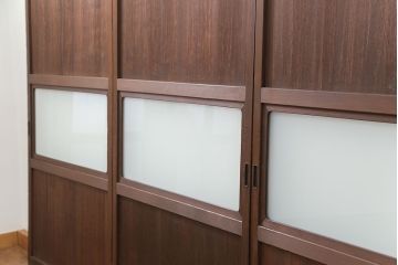 古民具・骨董 鏡板が桐材の珍しいガラス帯戸　4枚セット　(引き戸)