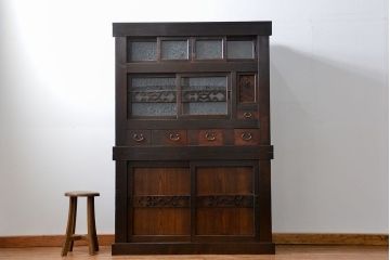 アンティーク家具　古民具・骨董 上品な結霜ガラス　4尺水屋箪笥　(食器棚、キャビネット)