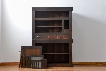 アンティーク家具　古民具・骨董 上品な結霜ガラス　4尺水屋箪笥　(食器棚、キャビネット)