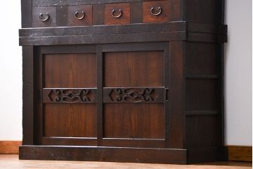 アンティーク家具　古民具・骨董 上品な結霜ガラス　4尺水屋箪笥　(食器棚、キャビネット)