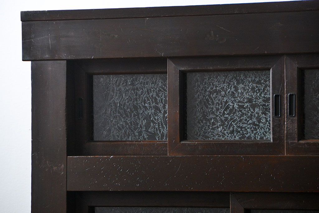 アンティーク家具　古民具・骨董 上品な結霜ガラス　4尺水屋箪笥　(食器棚、キャビネット)