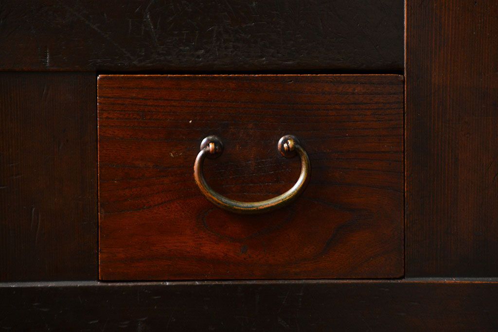 アンティーク家具　古民具・骨董 上品な結霜ガラス　4尺水屋箪笥　(食器棚、キャビネット)