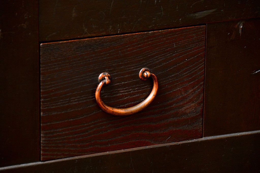 アンティーク家具　古民具・骨董 上品な結霜ガラス　4尺水屋箪笥　(食器棚、キャビネット)