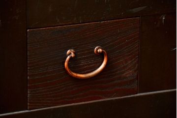 アンティーク家具　古民具・骨董 上品な結霜ガラス　4尺水屋箪笥　(食器棚、キャビネット)