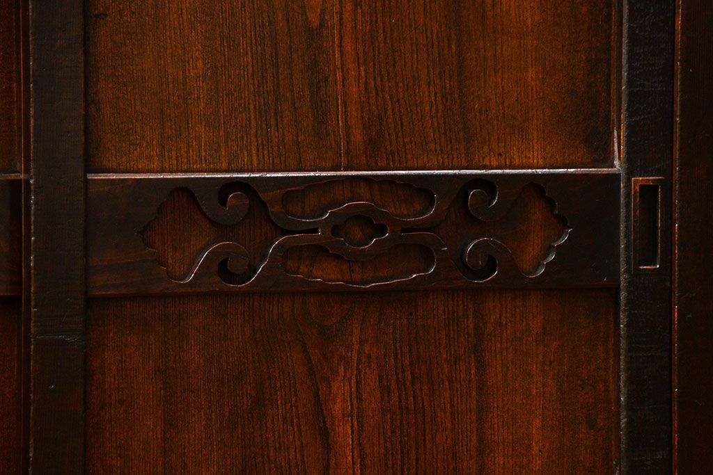 アンティーク家具　古民具・骨董 上品な結霜ガラス　4尺水屋箪笥　(食器棚、キャビネット)