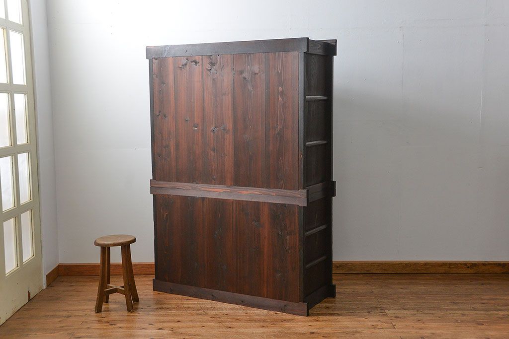 アンティーク家具　古民具・骨董 上品な結霜ガラス　4尺水屋箪笥　(食器棚、キャビネット)