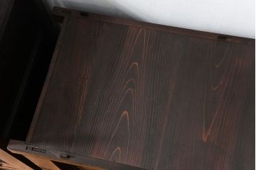 アンティーク家具　古民具・骨董 上品な結霜ガラス　4尺水屋箪笥　(食器棚、キャビネット)