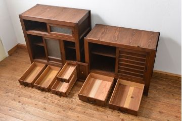 アンティーク家具　古民具・骨董 作りの良い　上品な3尺水屋箪笥　(食器棚、キャビネット)