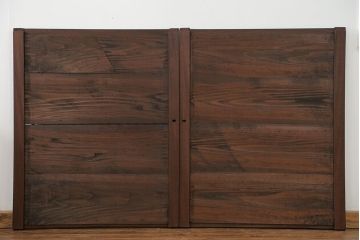 古民具・骨董　欅枠、欅桟の上質な格子板戸　2枚セット(1)(格子戸)