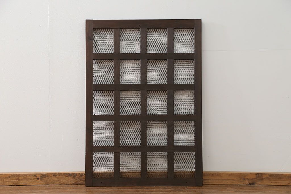 古民具・骨董 小さな金網付き格子窓　1枚(1)(格子戸、引き戸)