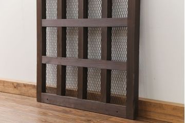 古民具・骨董 小さな金網付き格子窓　1枚(1)(格子戸、引き戸)