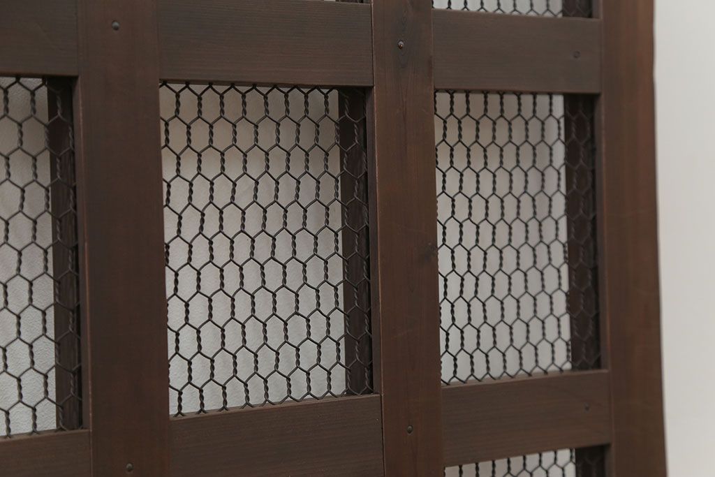 古民具・骨董 小さな金網付き格子窓　1枚(1)(格子戸、引き戸)