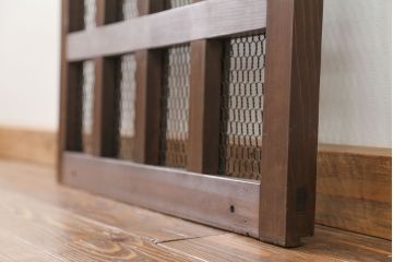 古民具・骨董 小さな金網付き格子窓　1枚(2)(格子戸、引き戸)