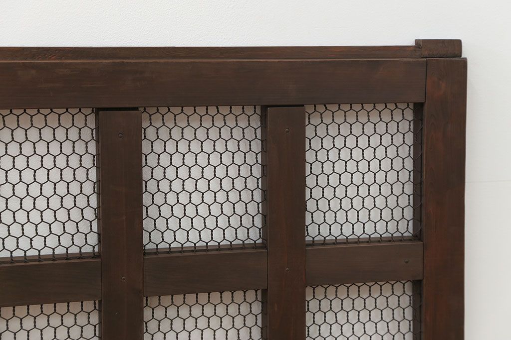 古民具・骨董 小さな金網付き格子窓　1枚(2)(格子戸、引き戸)