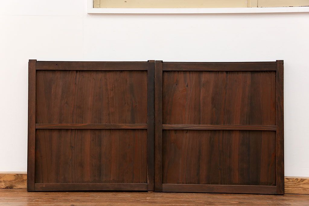 アンティーク 古い木のシンプルな板戸2枚セット(引き戸、窓)