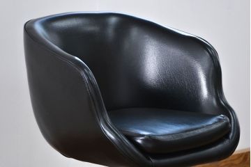 ヴィンテージ家具　1960〜70年代　レトロなデザインのビンテージキャスターチェア(椅子、イス)