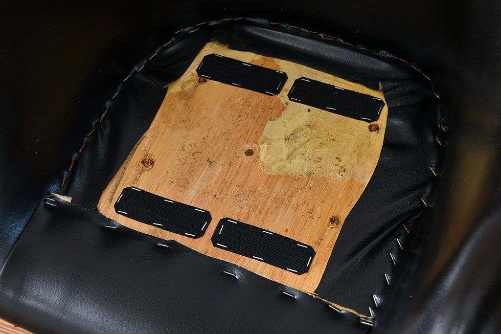 ヴィンテージ家具　1960〜70年代　レトロなデザインのビンテージキャスターチェア(椅子、イス)