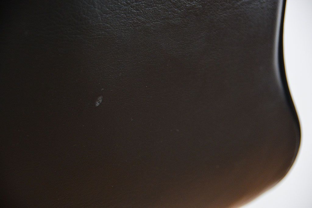 ヴィンテージ家具　1960〜70年代　レトロなデザインのビンテージキャスターチェア(椅子、イス)