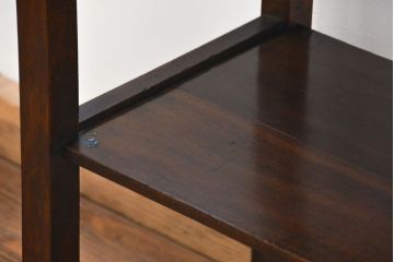 アンティーク家具　アンティーク 古い木のシンプルで上品なサイドテーブル