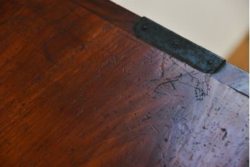 アンティーク家具　古民具・骨董 上手造り　前面欅材の五丁引き庄内小箪笥