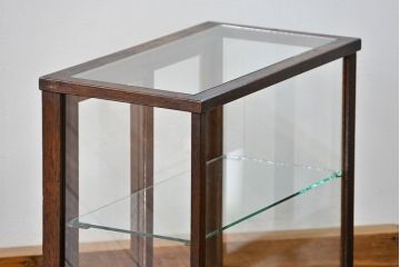 アンティーク家具　アンティーク 小さな卓上ガラスケース(1) (ショーケース、飾り棚)